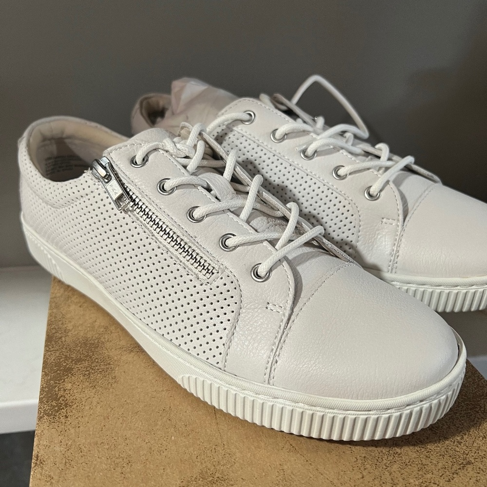 Born womens size 10